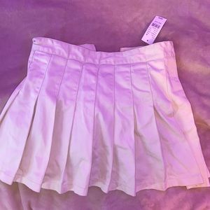 Brandy Melville Donna tennis skirt NEVER WORE rare
